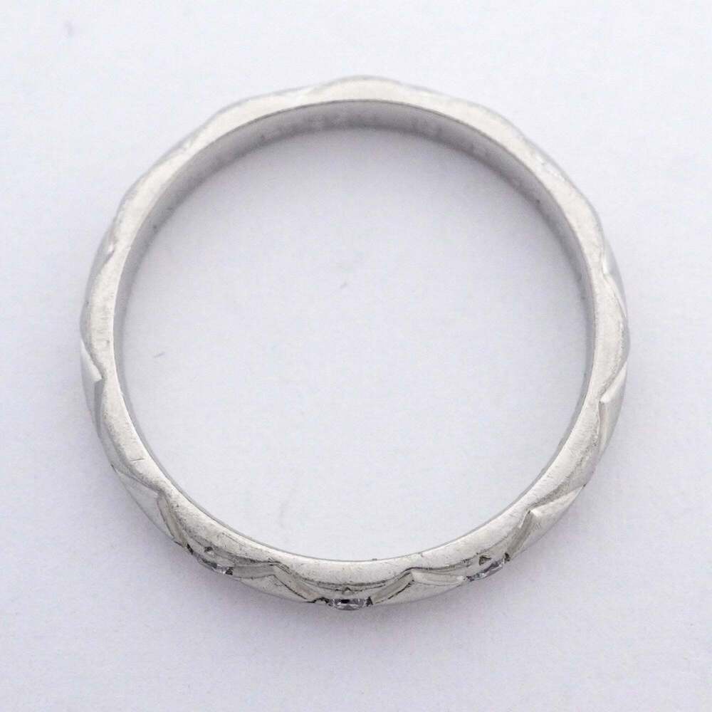 CHANEL Silver Diamond Ring - Picture 3 of 11